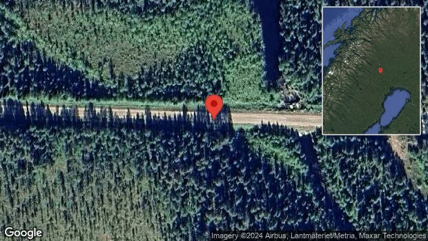 Fordon stillastående på väg 810