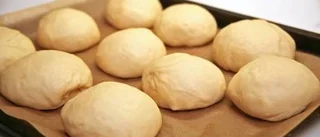 Nya och gamla recept på semlor till fettisdag