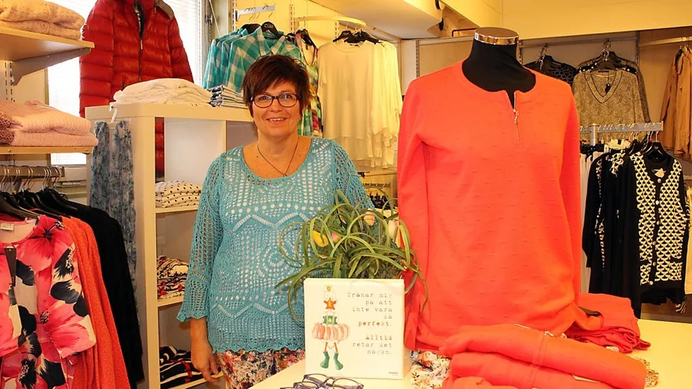 Jubilerar. Den första april har Anette Stendahl Tevell drivit Femina shop i tio år.  Annette initierade Tjejkvällarna i Borensberg för några år sedan, en årlig aktivitet då Borensbergs företagande kvinnor erbjuder jippon för kunderna.