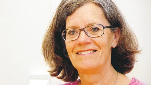 Riksdagsledamoten Eva Bengtson Skogsberg (M) besökte Västervik i måndags. Hon efterlyser att skola och näringsliv matchar varandra bättre.