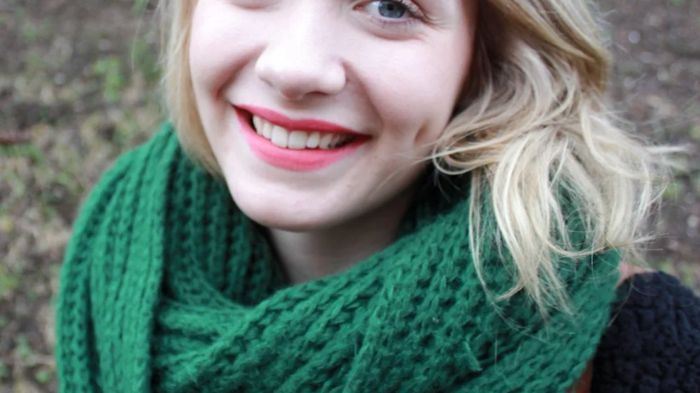 Elin Namnieks, lokal sångerska med stora framgångar, kommer också.