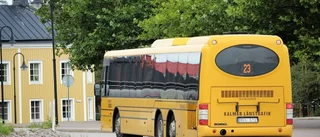 "Nej fy mamma, jag vill inte åka skolbuss"