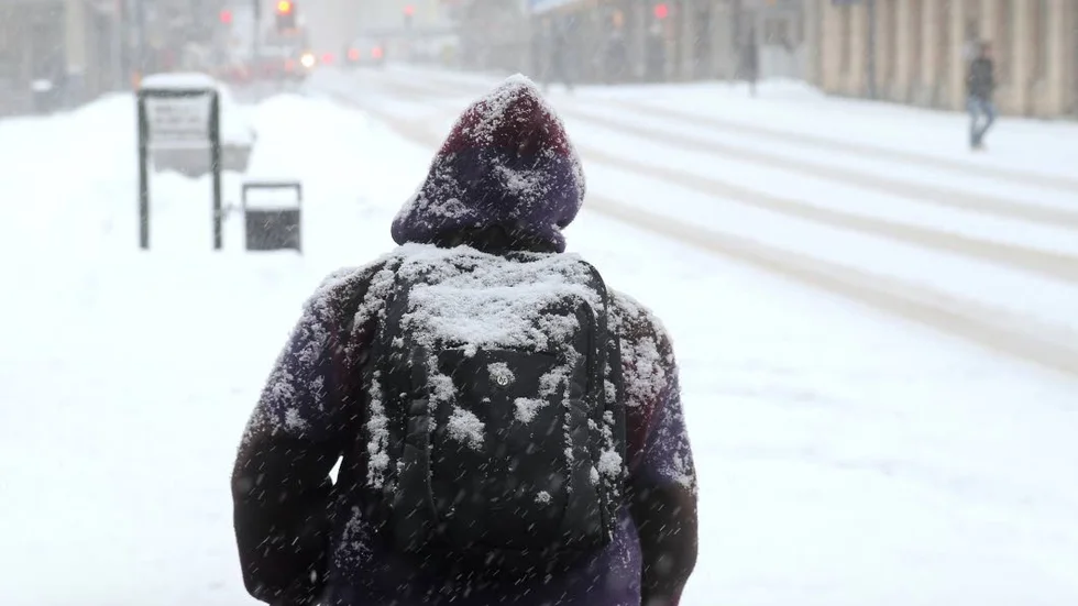 Snön på väg att breda ut sig över Östergötland