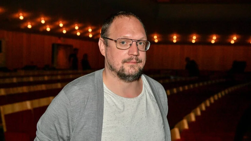 Jonatan Unge är en av komikerna som kommer till nya humorsatsningen på Palatset.