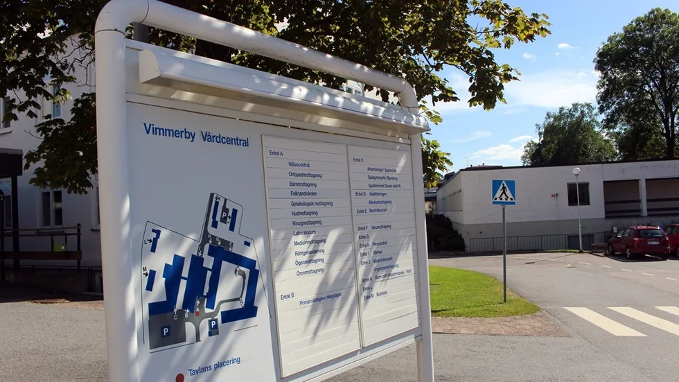 Vimmerby Hälsocentral har anmälts till IVO efter en försenad cancerdiagnos.