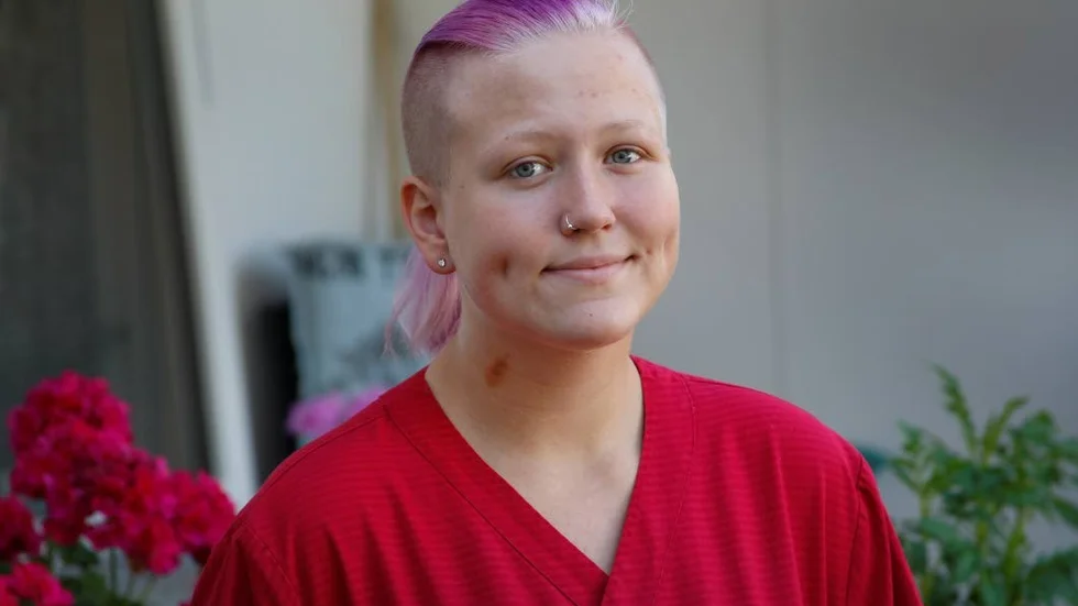 Felicia Lindqvist pluggar scen och artist i Norrköping.