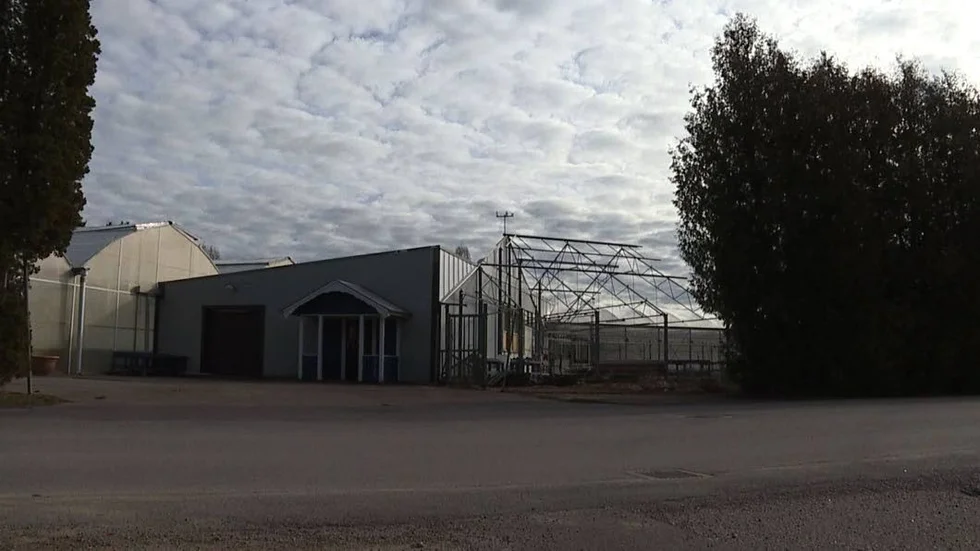 Plan. För att kunna bygga bostäder på platsen måste detaljplanen ändras.