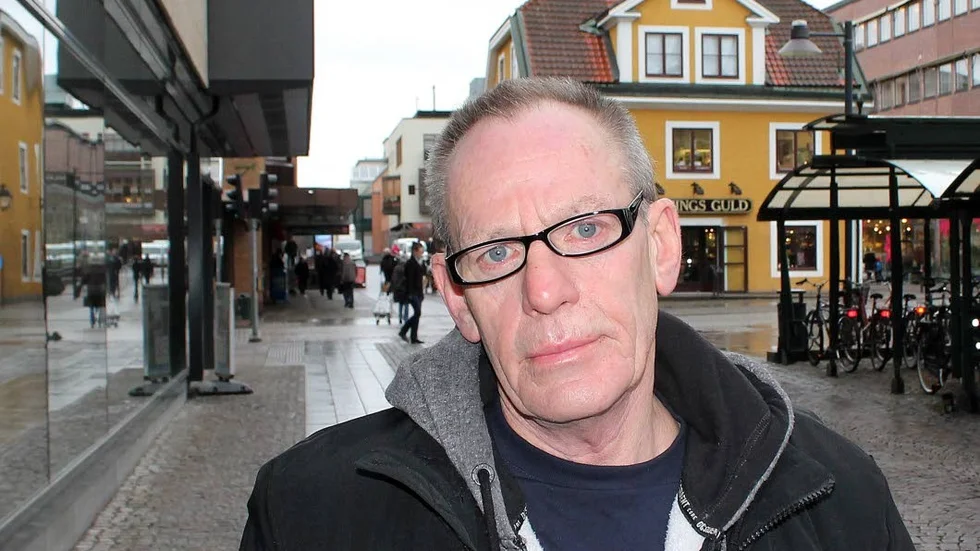 Leif Nilsson, Linköping:
"Nej, jag får så lite i pension så det är inte lönt. Jag har levt ett marginaliserat liv som inte gett mig särskilt stora förutsättningar få ihop några större summor".