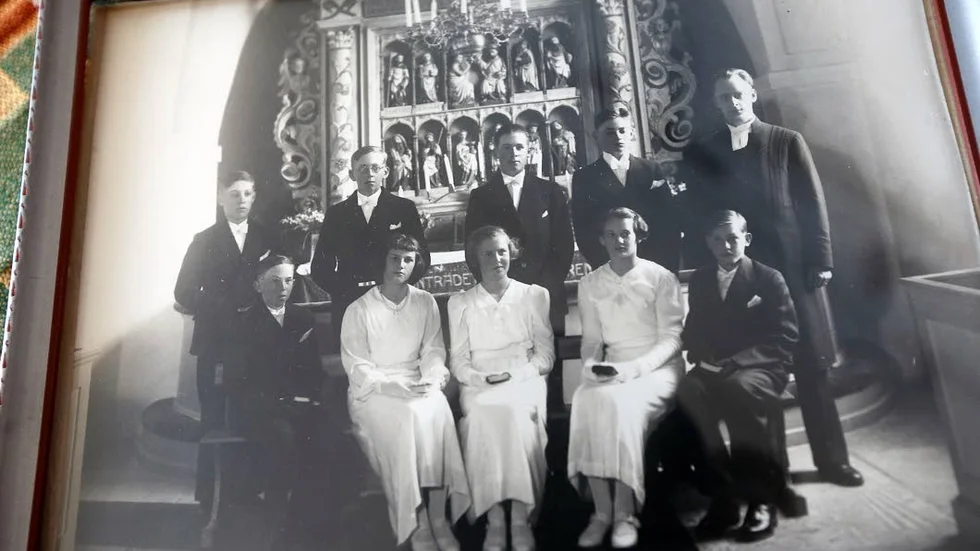 Konfirmandbild från Herrestad, 1938.