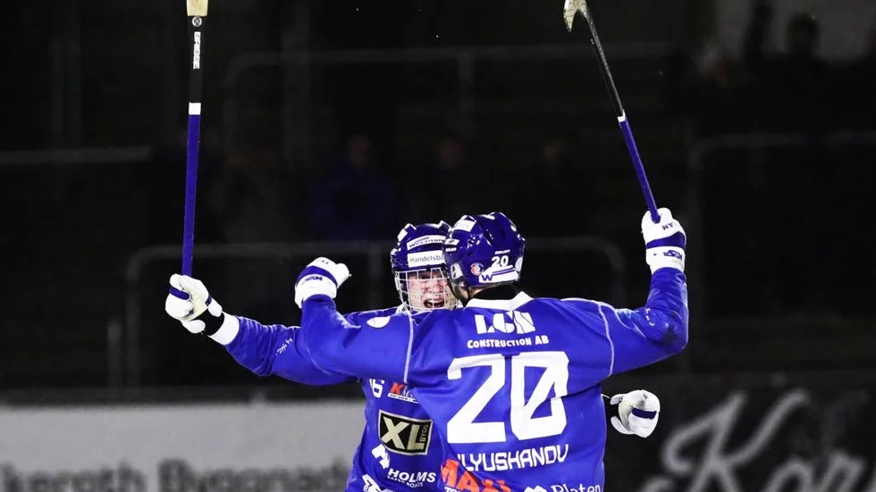 Blir det jubel på XL Bygg Arena i dag när Broberg/Söderhamn kommer på besök? Följ vår direktrapportering och få svaret.