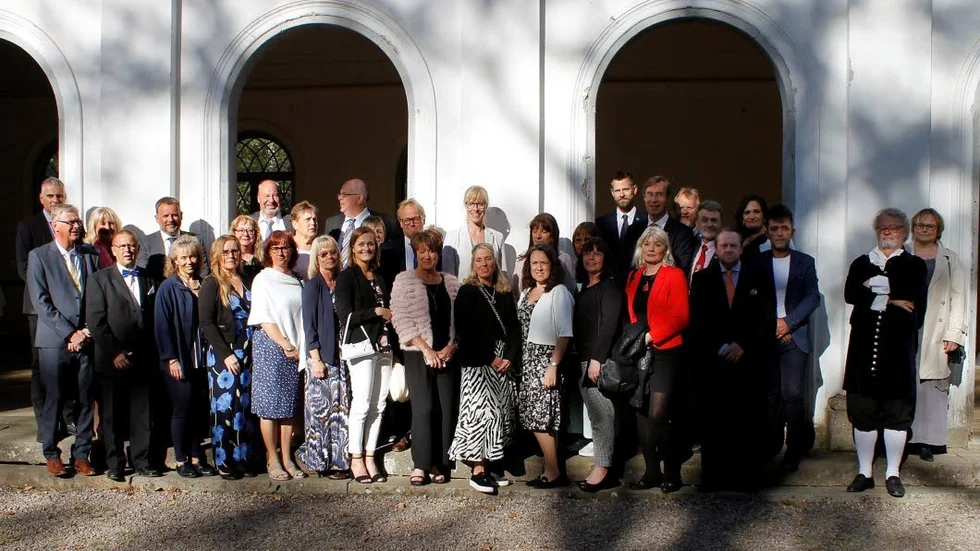 Hedersbevisningen hölls i Medevi Brunn. Ett 20-tal jubilarer, kommunledning och andra representanter för arbetsgivaren fanns på plats.