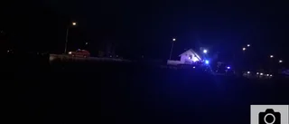 Förare körde in i träd