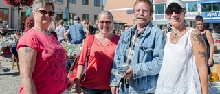 Välbesökt loppis  på Stora Torget