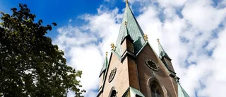Sommarorgel fyller svala domkyrkovalv med välljud