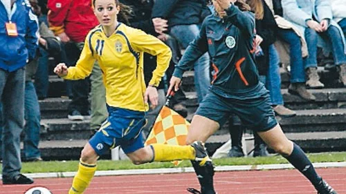 Kosovare Asllani spelade en framträdande roll när Sveriges U23-landslag spelade en träningslandskamp i Tyskland igår. Foto: Volker Lieberum