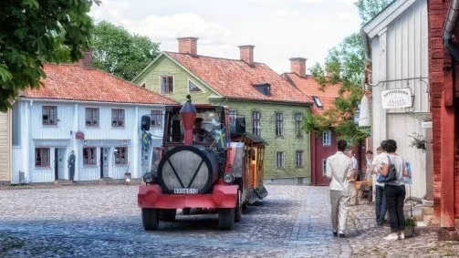 Tåg. Kultur- och fritidsnämnden vill satsa på ett miljövänligt tuff-tuff-tåg.