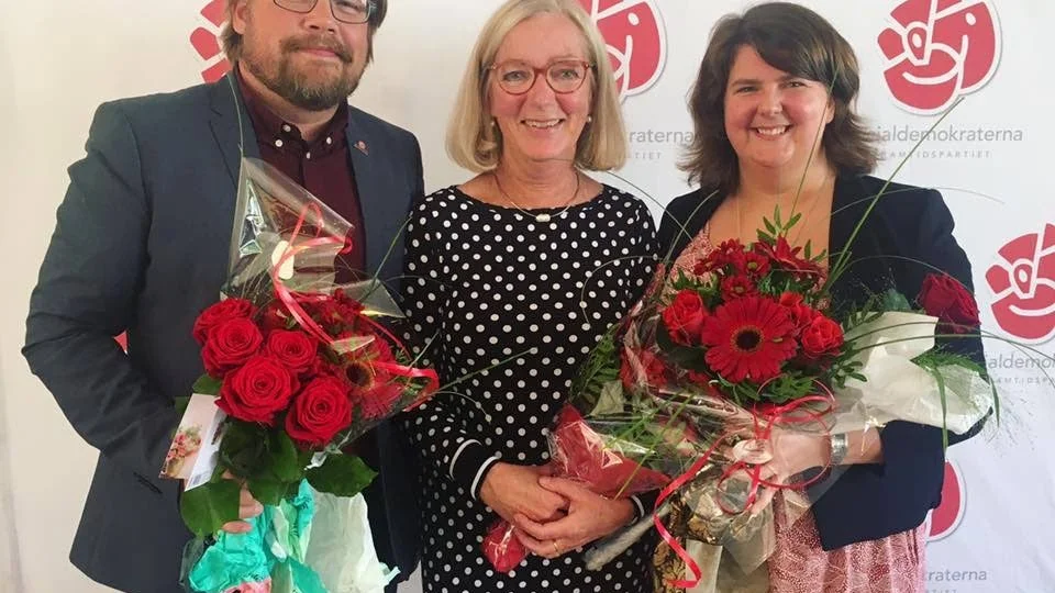Anders Härnbro, Anna-Lena Sörenson och Kaisa Karro vid Socialdemokraternas distriktskongress.