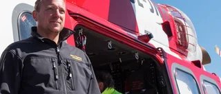 Svettigt att lösa sommaren i ambulansen