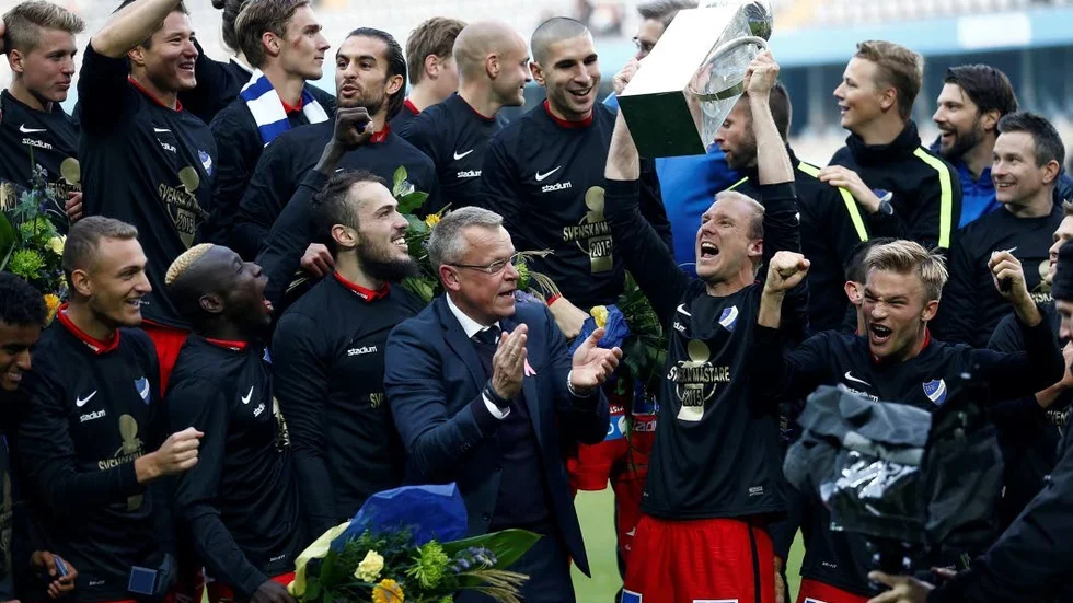 Uträknade? Spelbolagen tror inte att IFK fixar en repris på SM-guldet 2015.
