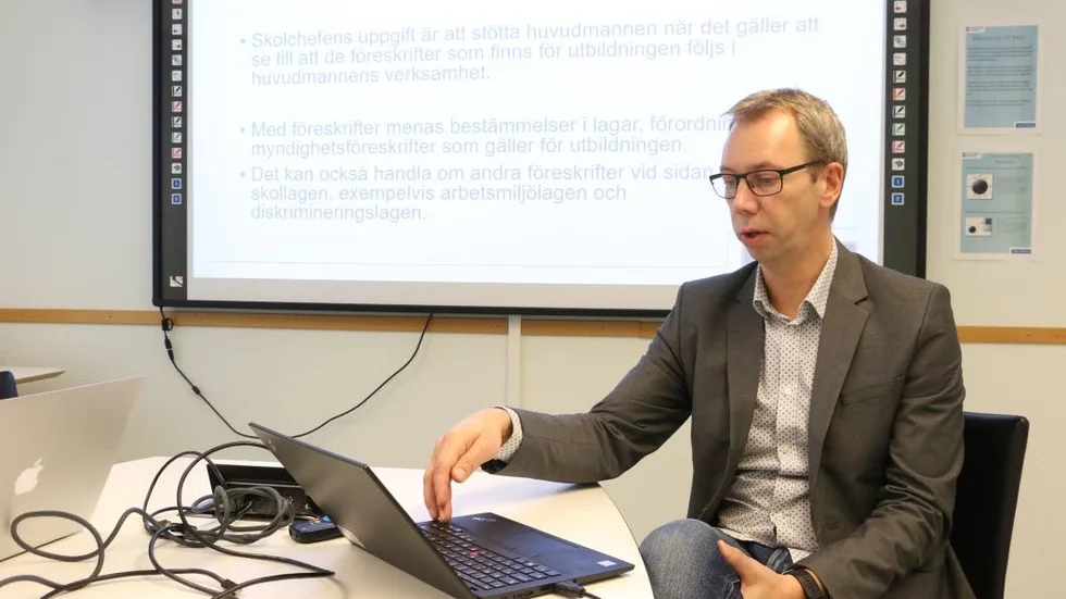 Det är en marginell minskning av antalet elever på skolorna i kommunen nu i höst, berättar Martin Snickars.