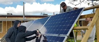 Elever på Dacke bygger solceller