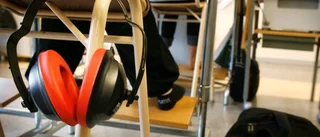 Måste elever ha hörselkåpor för att få studiero?