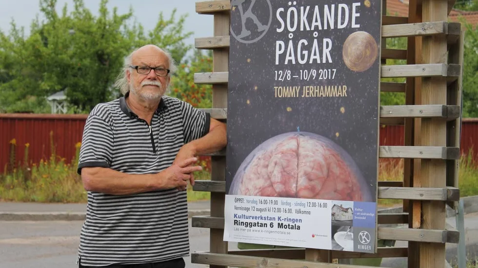 Kulturverkstan K-ringen. Den 12 augusti är det vernissage för Tommy Jerhammars nya utställning "Sökande pågår".