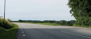 Bussen går utanför huset – får ändå inte åka med