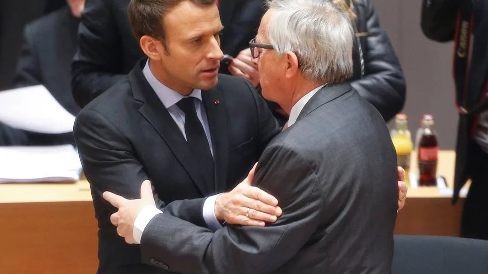 Nära. Frankrikes president Emmanuel Macron förespråkar fördjupat EU-samarbete, liksom kommissionens ordförande Jean-Claude Juncker.