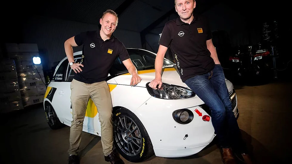 Laddade. Tom Kristensson och Henrik Appelskog är redo för debuten i Opels fabriksteam.