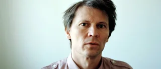 Jakob Hellman turnerar igen