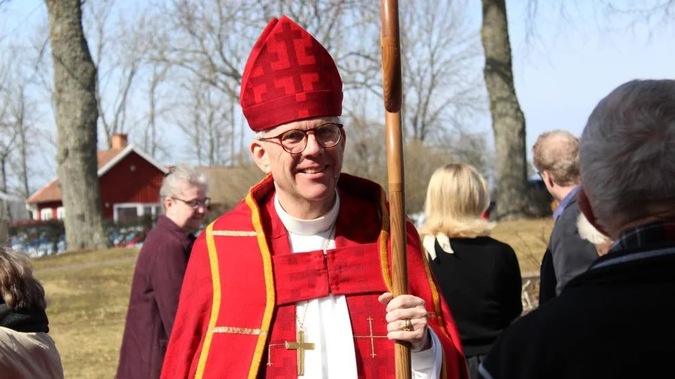 Biskop. Martin Modéus välkomnade den nya kyrkoherden.