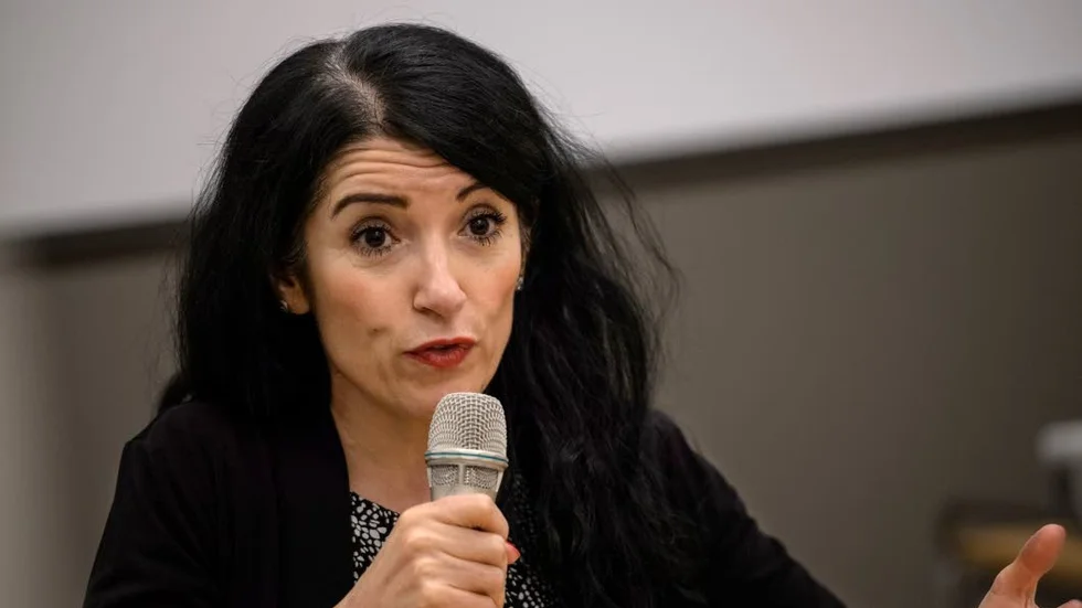 Amineh Kakabaveh.