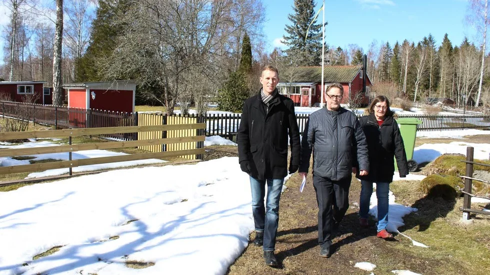 Erik Styrenius har fritidshus i området, medan Stefan och Gudrun Wenegård numera bor här permanent. I framtiden lär många av de gamla stugorna ersättas av moderna villor.