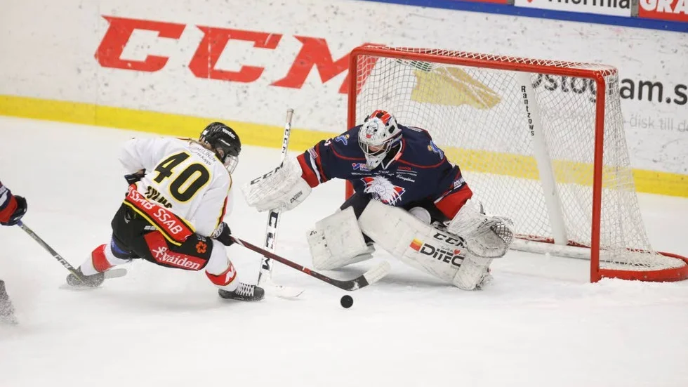 Florence Schelling storspelade i den första SM-finalen mot Luleå.