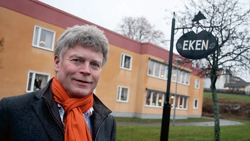 Anders Hermanssons företag Guldbjörnen AB har blivit beviljad drygt 7 miljoner i investeringsbidrag för att renovera det gamla äldreboendet Eken.