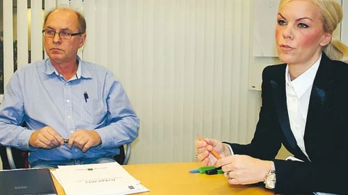 Majoriteten är överens. Skolorna i Odensvi och Ukna ska läggas ner nästa år. Det berättade Gunnar Jansson (S) och Christin Rampeltin Molin (M) strax före nämndens möte igår.