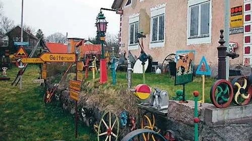 Efter lördagens auktion blir Thage Franssons unika hus aldrig mer sig likt.