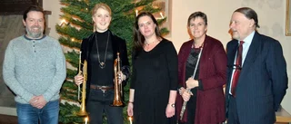 Lucia lyste upp vintermörkret i Hjorted