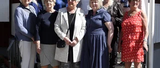 Skolkamrater träffades och delade minnen 50 år efter skolans slut