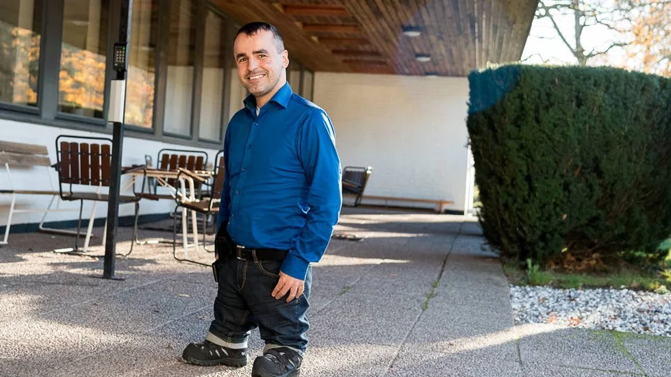 Unik. ”Att vara kortväxt, som jag, eller unik på något annat sätt ger många sociala kontakter.” Det menar TV-profilen Laurentsio Pettersson, som föreläste på SPF Seniorerna Tjustbygdens folkhögskoledagar i fredags.