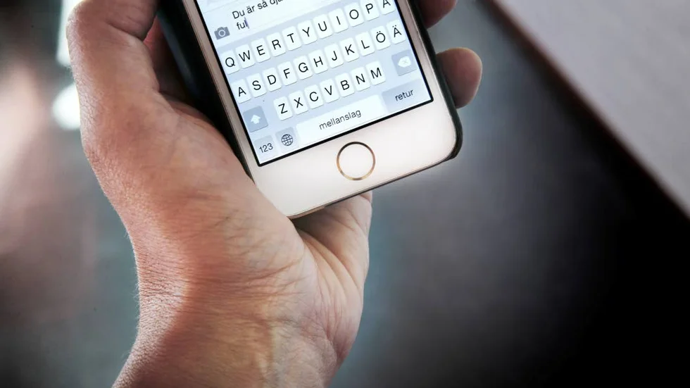 Dödhot. En man  i Vadstena har hotas via sms.
