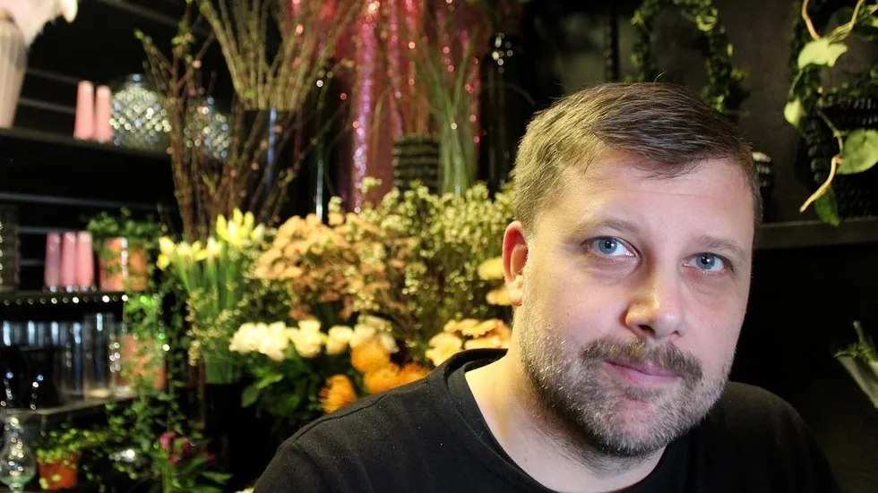 Det var passionen till blommor, färg och form som lockade Jimmy Englund in i yrket som florist.