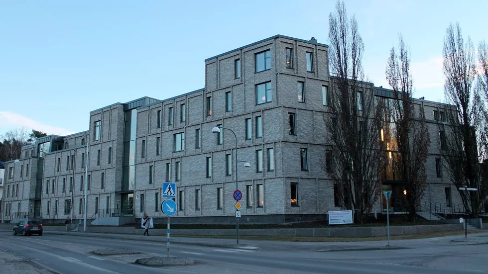 Riksbyggen ger gratis hyra i tolv månader till de som köper de tio sista lägenheterna i bostadsrättsföreningen Rosenhäll.