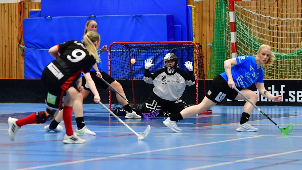 Alundamålvakten Lovisa Nilsson var lagets bäste spelare mot Partille trots att hon släppte in nio mål.