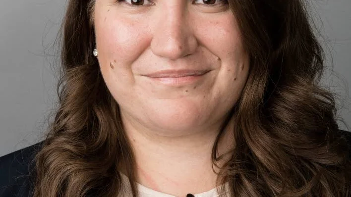 "Det råder hård konkurrens om kandidaterna just nu", säger Isabelle Ahlman, Insights Manager på Academic Work.