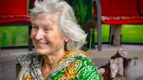 Maria Björkman o hennes trädgård
