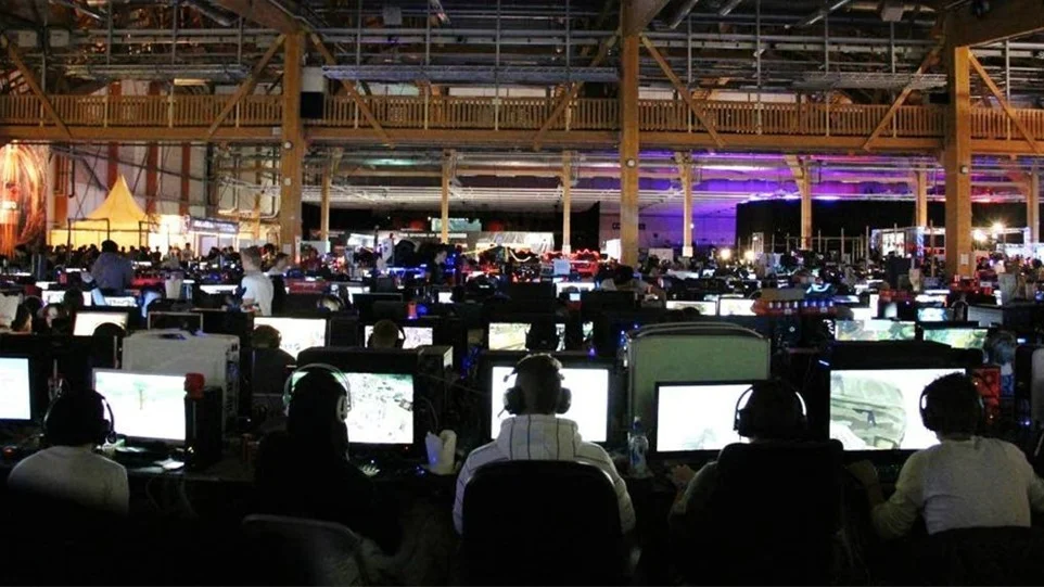 Det var fullt med människor på Dreamhack. Över 25 000 rapporterades vara på plats.