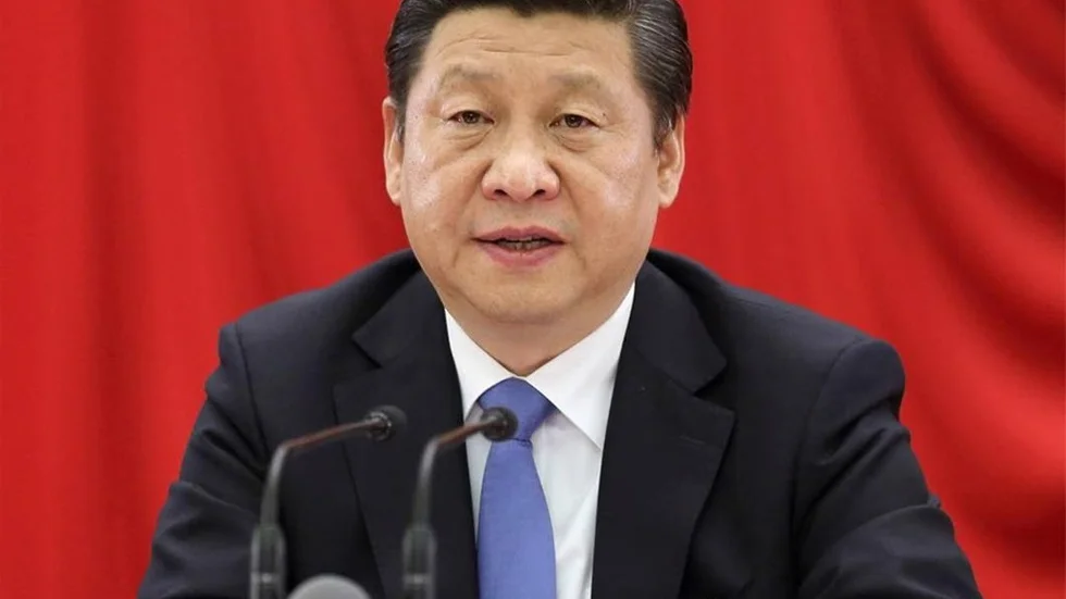 Mäktig. Kinas president Xi Jinping talar.