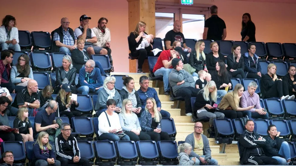 Undantag. Innebandypubliken, här i IFU Arena, lever i dag upp Elitidrott Uppsalas målsättning om minst 40 procent kvinnor på läktarna.